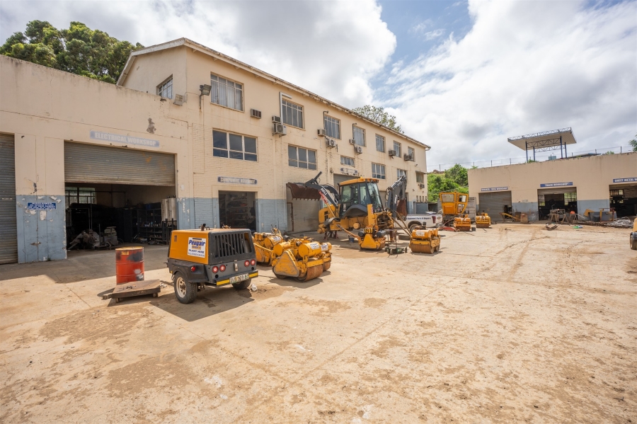 Commercial Property for Sale in Beacon Bay Eastern Cape